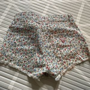 GUESS Floral Print Denim Shorts in White with Red & Blue Accents